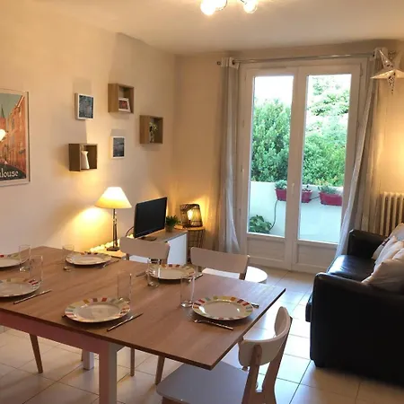 Toussaint By Yume דירה *